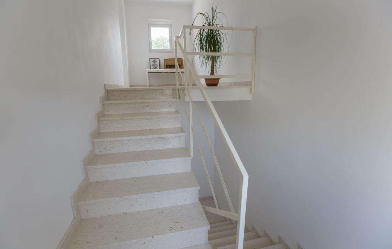 Relaxing Whole Top Floor Apartment By The Sea Žaborić Eksteriør billede